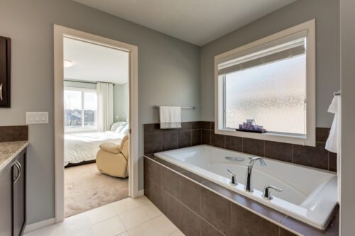 218 cranarch close SE ensuite 2